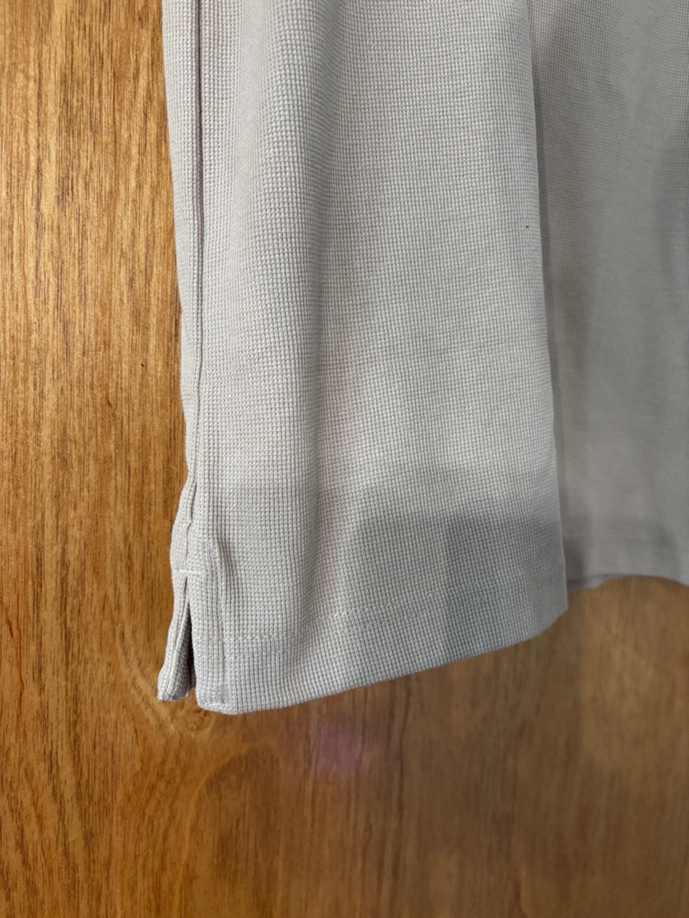 Tommy Hilfiger Men’s Tan Polo Shirt with Subtle Logo - Picture 5 of 9